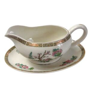 Vintage Enoch Wedgwood (Tunstall)‎ Ltd. Gravy Boat and Saucer